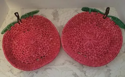 Vtg Lot Of Two Apple Wicker Plates ~ Baskets ~ Serving Trays ~ Wall Decor 12  • $10