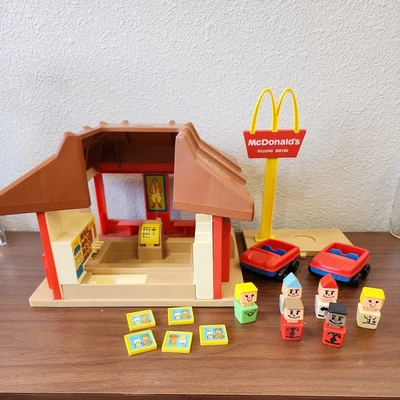 $74.99 • Buy Vintage Playskool McDonalds Restaurant Familiar Places Set 70s W Cars And People