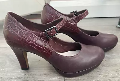 Clarks Ladies Shoes Size 4 D & 4.5 D - Odd Sizes Please Read - Burgundy Leather • £11.99