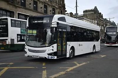 Lothian 999 BV72KPF 6x4 Quality Bus Photo • £2.70