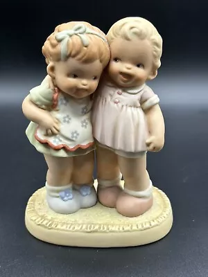 1993 Enesco Memories Of Yesterday “Having A Good Ole Laugh  Figurine 527432 • $32.95