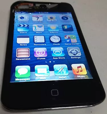 Apple IPod Touch 4th Generation Black 8 GB MP3 Player For Parts Cracked Glass   • $21.95