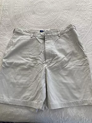 Vintage J Crew Khaki Shorts Flat Front  Men’s Size 36 1990s 7” Inseam • $10