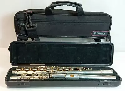 YAMAHA 211 Silver Plated Concert Flute Key Of C Bundle With Case • $127.01