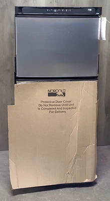 $950 • Buy Norcold N8DCSSR 8.2 CuFt 12V RV Refrigerator RH 12 Volt DC Camper Solar Trailer 