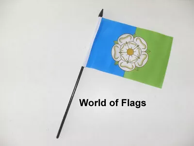 EAST RIDING Of YORKSHIRE FLAG 6  X 4  SMALL HAND WAVING Crafts Table Display  • £4