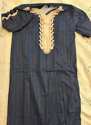 Men’s Thobe Muslim Clothing Saudi Arab Jubbah Kaftan Dishdash Men’s Robe Medium • £13