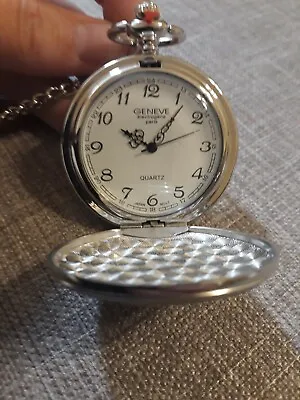 Geneve Pocket Watch With Chain • £9.90