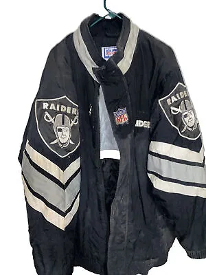 90s Quilted Oakland Raiders Starter Jacket Coat Size XL Pro Line NFL Zip Vintage • $31.88