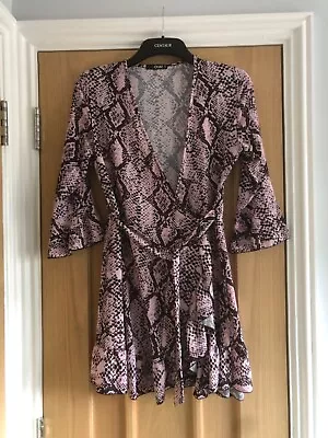 Ladies Quiz Wrap Dress Size 8 • £3.99