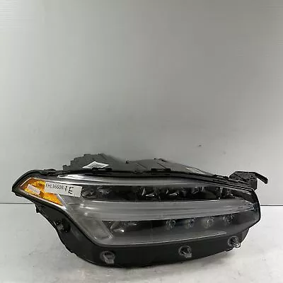 2017-2017 Volvo XC90 Right Passenger Side Headlight LED OEM 316770437 • $271.32