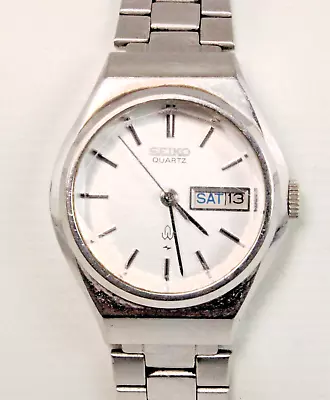 Vintage Seiko Women's Silver Tone Day Date Watch 2626-0148 24mm B53 • $25