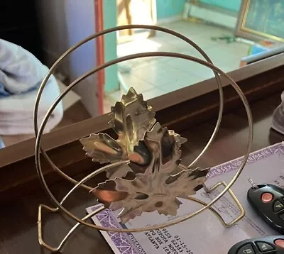 Vintage Mid-Century Round Wire Napkin Mail Holder - Fall Maple Leaf - Gold Tone • $10.99