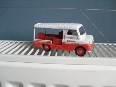 £9.99 • Buy 1/43 Oxford Die-cast Bedford Ca Van - Unigate Dairies Rare Ideal Code 3