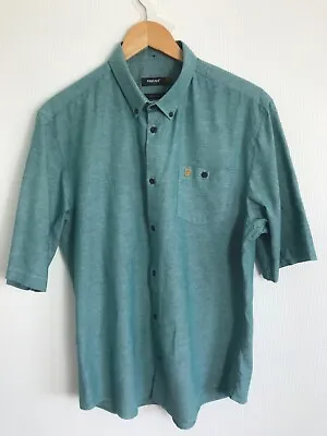 Farah Slim Fit Short Sleeved Shirt Large • £6.99