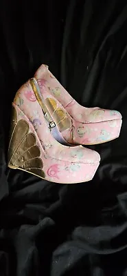 Iron Fist Mermaid Shoes Heels Pink Size 10 Us • $8