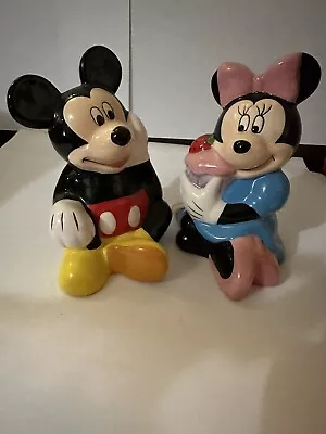 Mickey And Minnie Salt And Pepper Shakers • $15