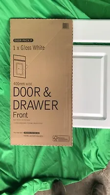 B&Q Kitchen WHITE GLOSS MOULDED PACK P 400mm Drawerline Door + Drawer • £25.60