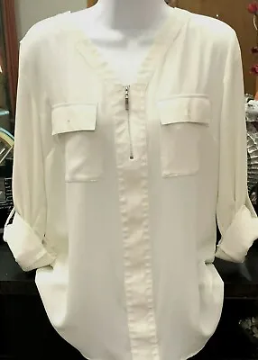 $14.35 • Buy Valerie Stevens Women's V Neck Blouse With Front Zip Pockets / Rolled Sleeves 