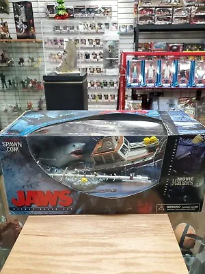 JAWS McFarlane Toys Deluxe Box Set - Movie Maniacs 4 - New Sealed Shelfware. • $695