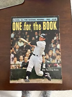 Mickey Mantle Cover 1968 SPORTING NEWS ONE FOR THE BOOK ALLTIME BASEBALL RECORDS • $9.95