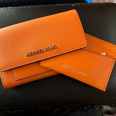 MICHAEL KORS JET SET GENUINE  MD TRIFOLD ORANGE 2 In 1 WALLET NWT FREE SHIPPING • $78