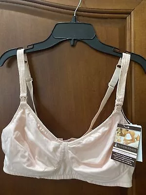 La Leche League Softcup Comfortable Nursing Bra 4204 Color: Rose Pink 38C • $25