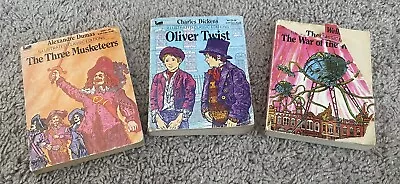 Moby Books Illustrated Classics Edition Lot Of 3 Oliver Twist 3 Musketeers War • $8.99