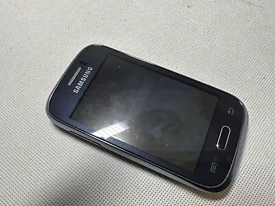 Samsung Galaxy Young GT-S6310N - 4GB - Deep Blue (Unlocked) Smartphone • £19.19