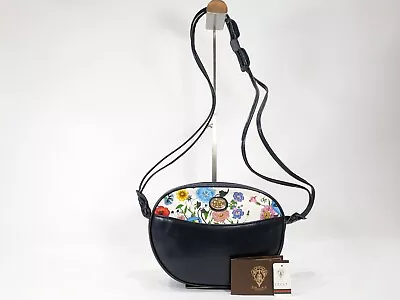 Gucci Vintage Flora Shoulder Bag Crossbody Navy Leather Canvas Authentic • $399.99