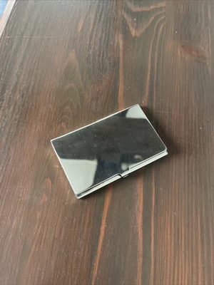 £1 • Buy Silver Plate (?) / Silver Effect Finish Metal Business Card Case
