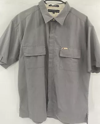 Tommy Hilfiger Double Pockets Hidden Buttons Shirt Size XL • $20