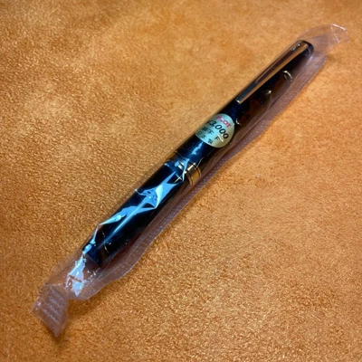 £135 • Buy PILOT Elite Fountain Pen / Original Unopened Packet / 1977 / Made In Japan / NOS