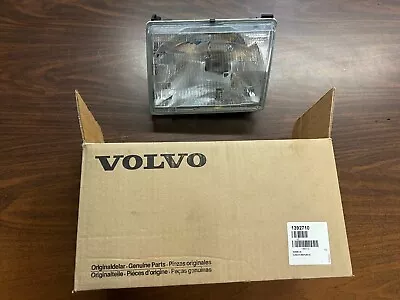 1392710 Volvo 760/940/960 Left Head Light Assembly • $105