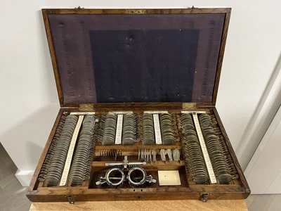 £194.95 • Buy ANTIQUE OPTICIAN EYE TEST OPTOMETRIST SET OAK TRAY  Steampunk