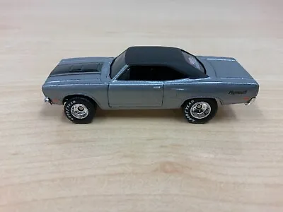 2002 Hot Wheels L/E Motor City Classics ‘70 Plymouth Road Runner W/ Real Riders  • $9.99