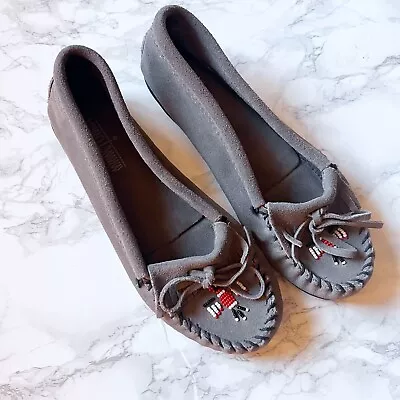 Minnetonka Moccasin Womens Suede Nubuck Beaded Eagle Slip On Flats Size 10 Gray • $25.49