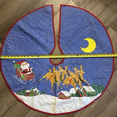 Vintage Handmade Christmas Tree Skirt 35 In • $13.99