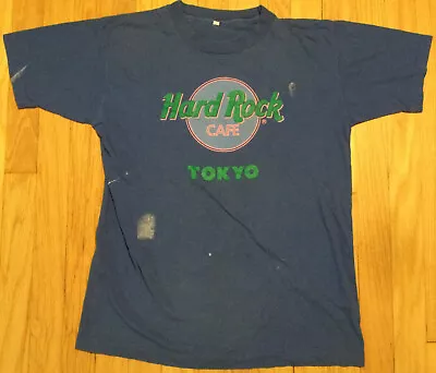 Vintage 80s Thrashed Hard Rock Cafe Tokyo L T Shirt Single Stitch Faded Japan • $29.99