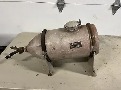 Moon Speed & Equipment 1960s 4 Gallon Fuel Tank 10 PSI ENOTS Style Cap • $450