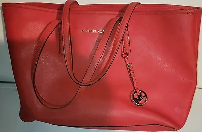 Michael Kors Red Medium Jet Set Travel Tote • $18