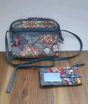 Vera Bradley Crossbody Purse Shoulder Bag Tropical Evening And Matching Wallet • $10