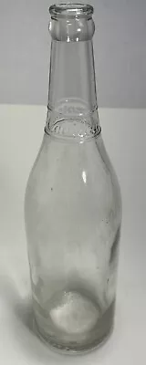 Nice Vintage 24 Oz Embossed Cadillac Beverages Soda Bottle Detroit Michigan 1601 • $21.99