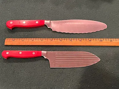 2 WP/WOLFGANG PUCK Knives-5  Horizontal Santoko & 6  Scalloped Utility Knife • $12