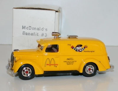 Miniature Durham Classics 1/43 – Ford Panel Delivery Van 1939, Métal Blanc, Occasion