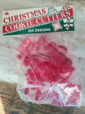Vintage 6pc Set Red Plastic  Christmas Cookie Cutters In Original Bag   • $10.69