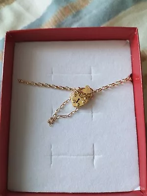 9 Carat Gold Bracelet • $150