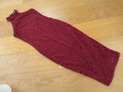 Ladies BooHoo Night Dark Red Sleeveless Halter Neck Fitted Long Dress Size 8 • £3.99