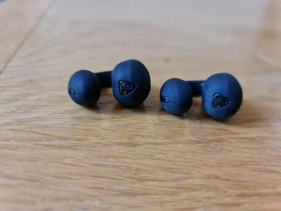 £25 • Buy In Ear Clip On Earbuds