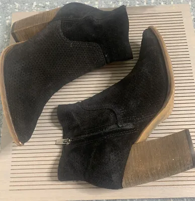 Vince Camuto Size 8.5 Black Perforated Suede Booties Block Heel • $19.99
